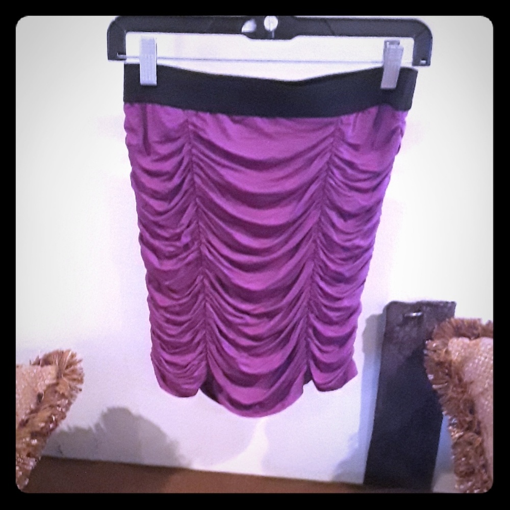 Scrunched up mini skirt